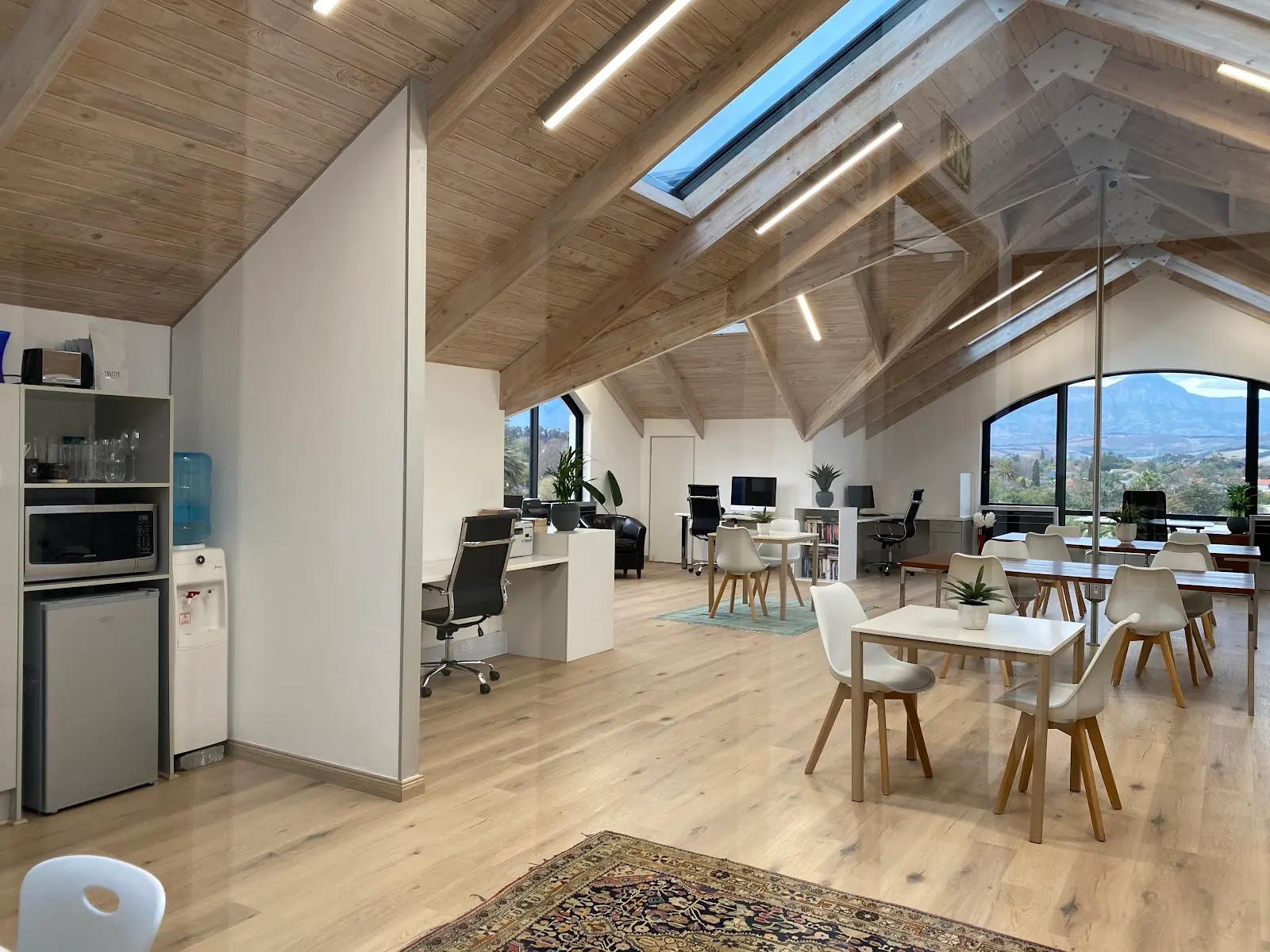 WorkWiser co-working office spaces & boardrooms, photo 2