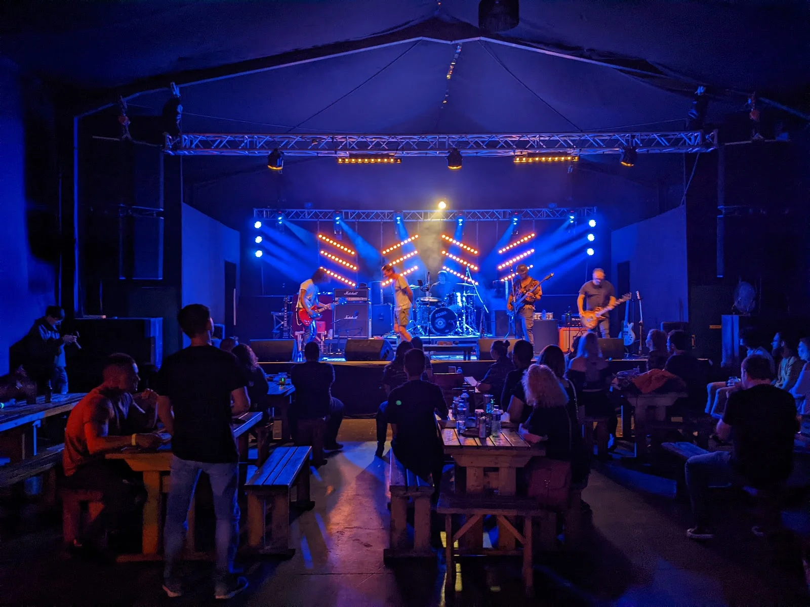The Daisy Jones Bar, photo 3