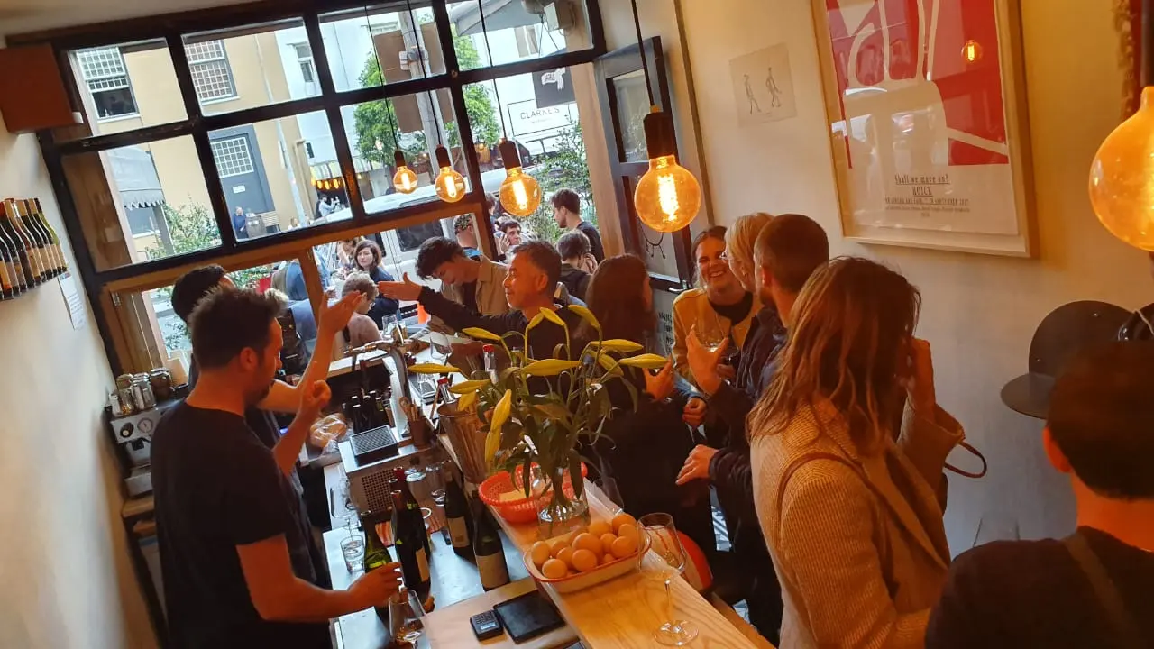 Leo's Wine Bar, photo 6