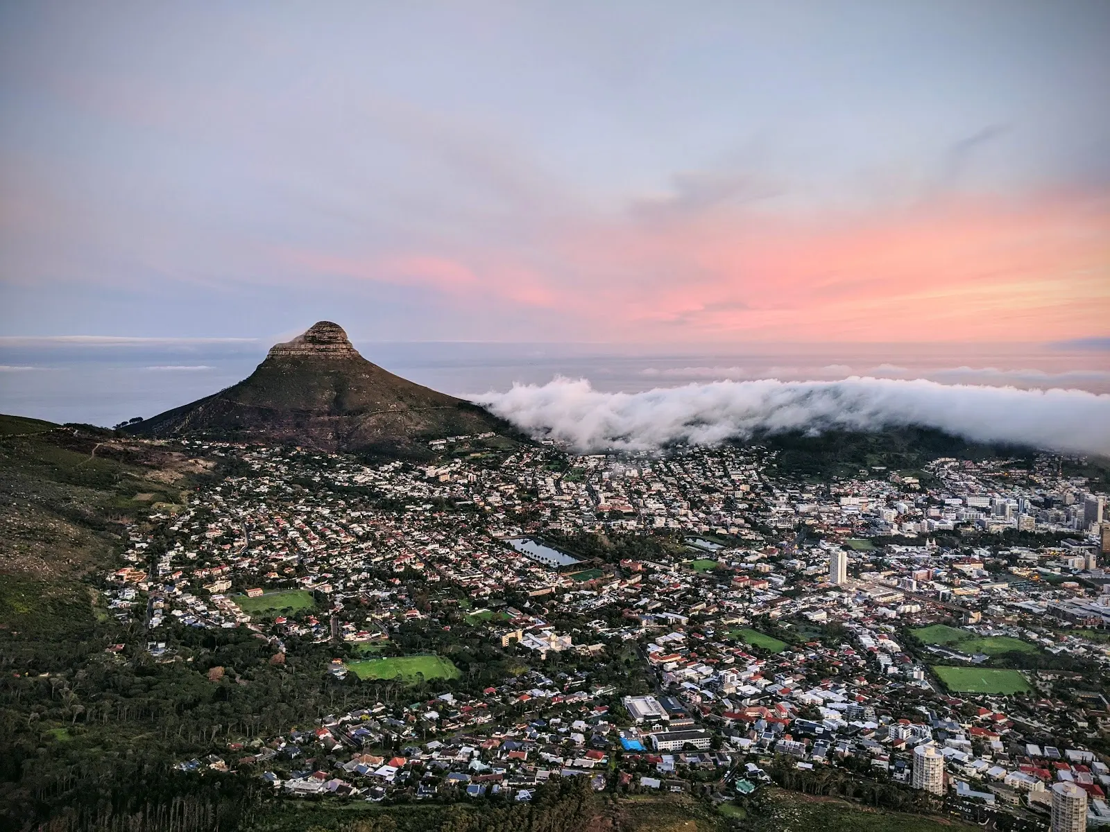 Devil's Peak Hike Start