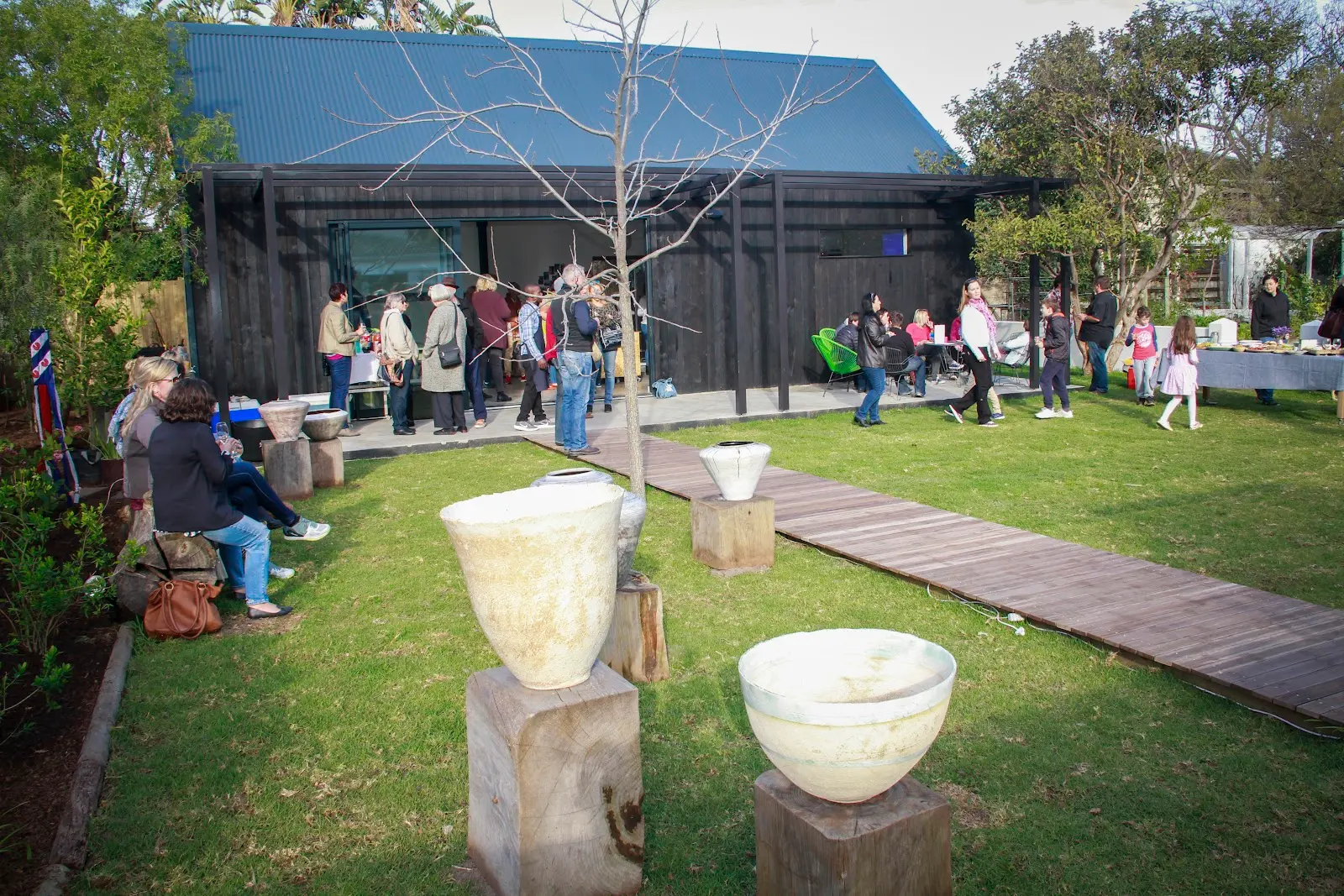 Nienke van der Meulen Ceramic Artist