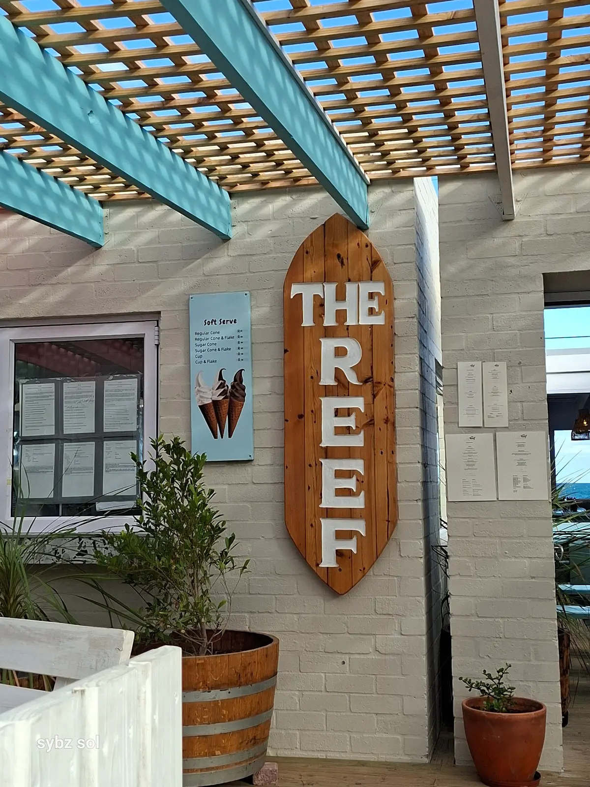 The Reef, photo 2