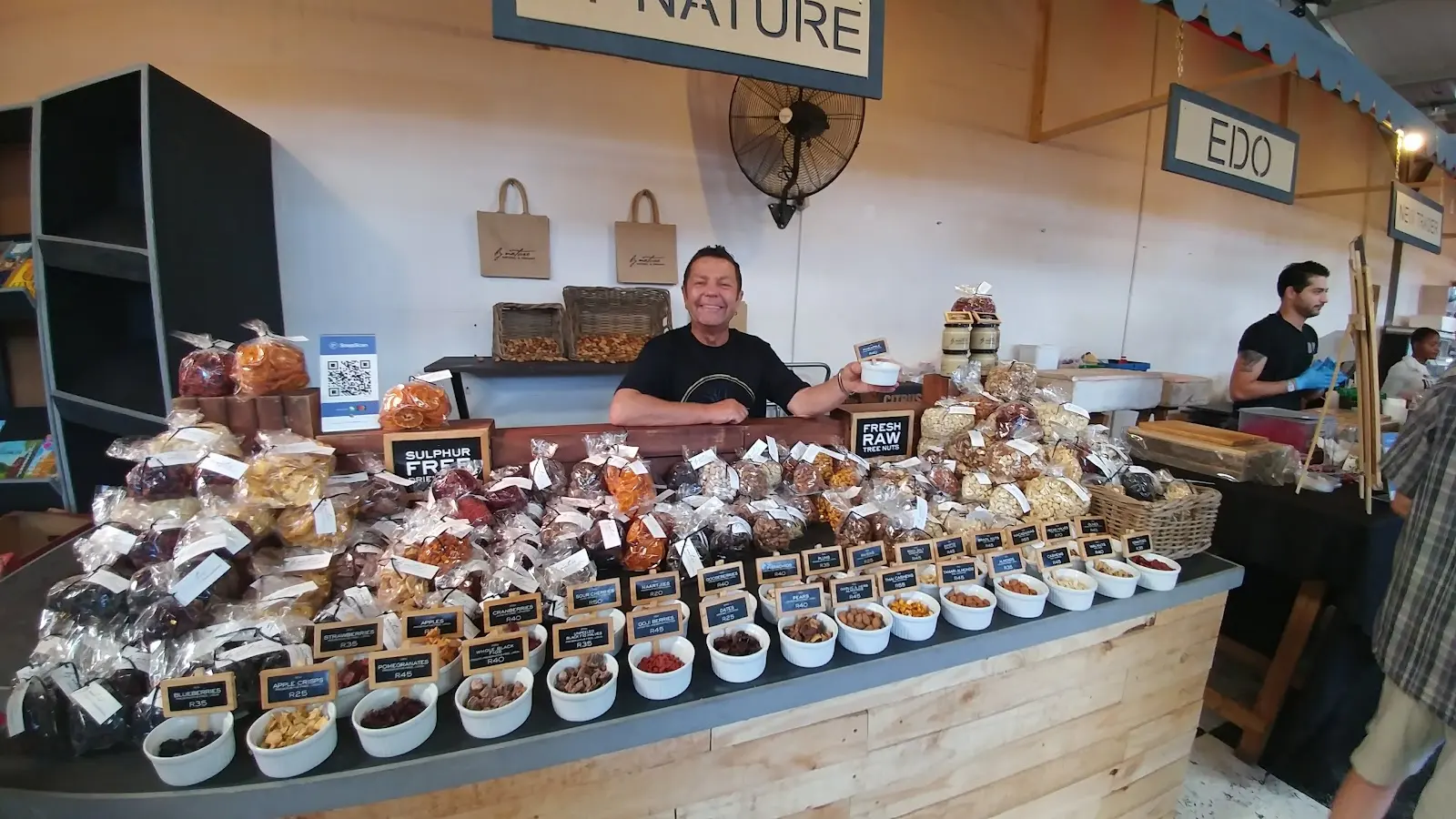 Earth Fair Food Market, photo 4