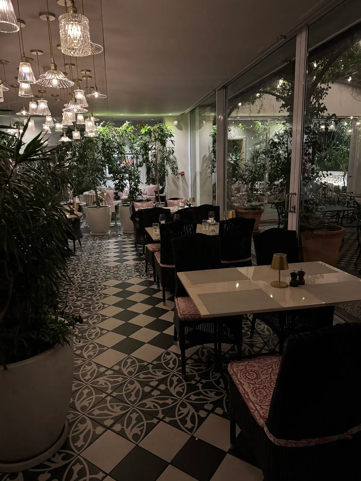 The Conservatory Restaurant, photo 2
