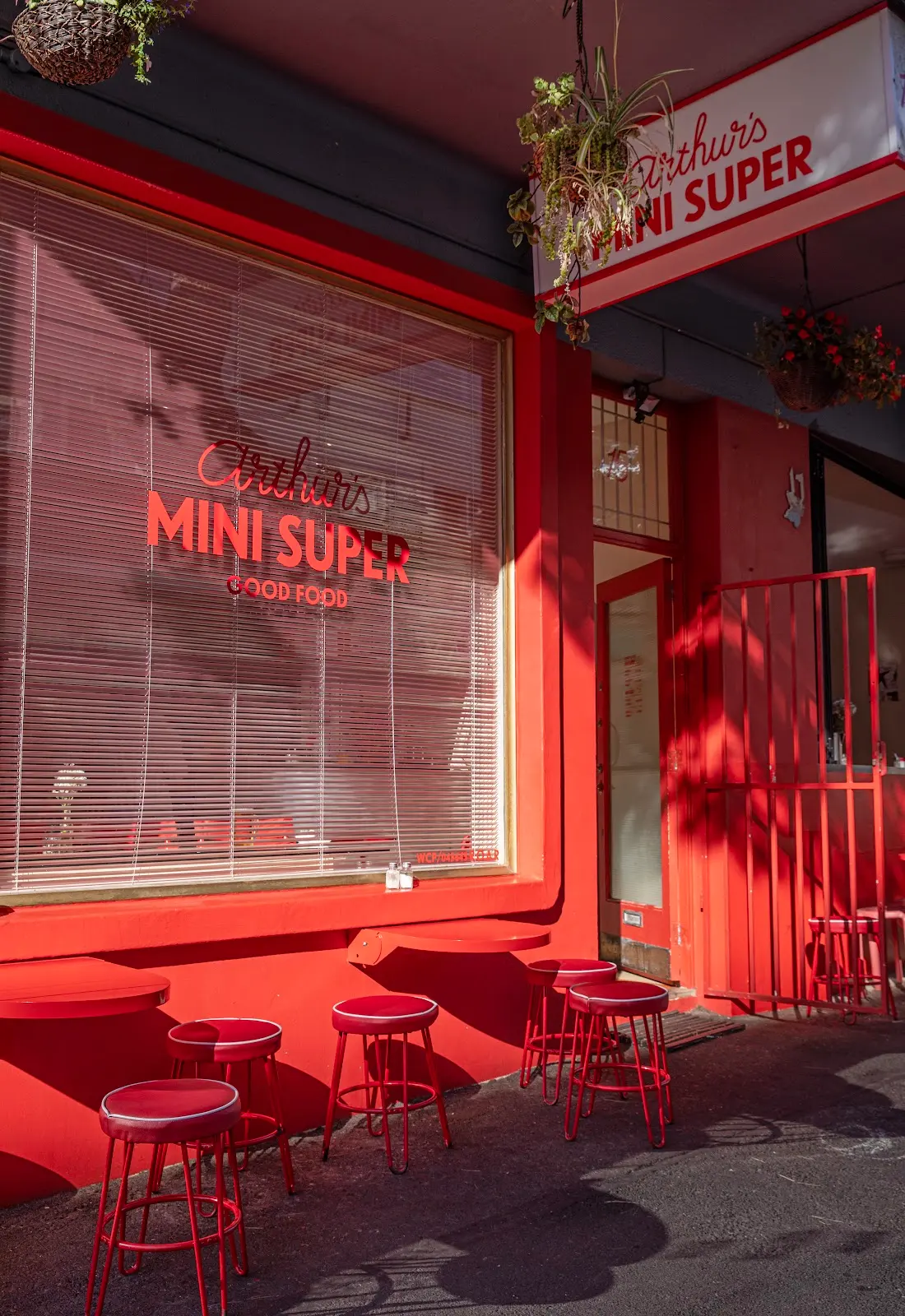 Arthur's Mini Super, photo 3