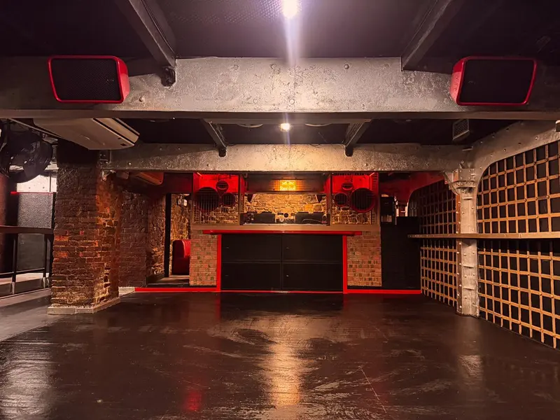 Modular Club
