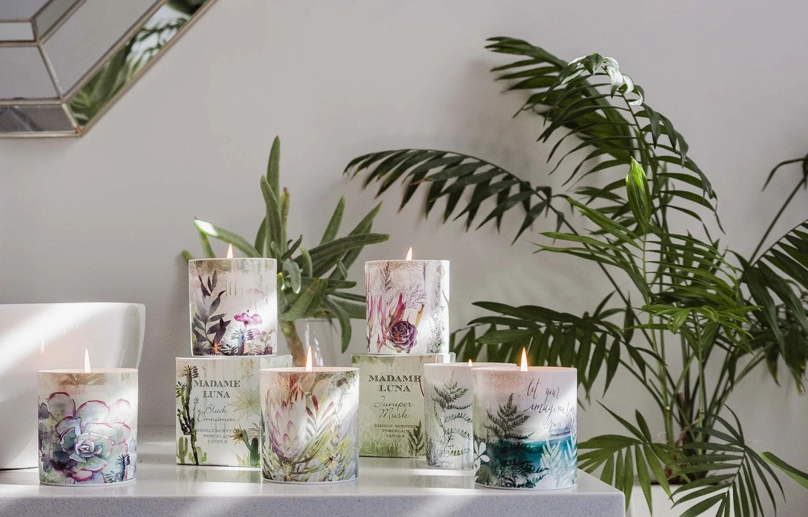Madame Luna Candles, photo 2