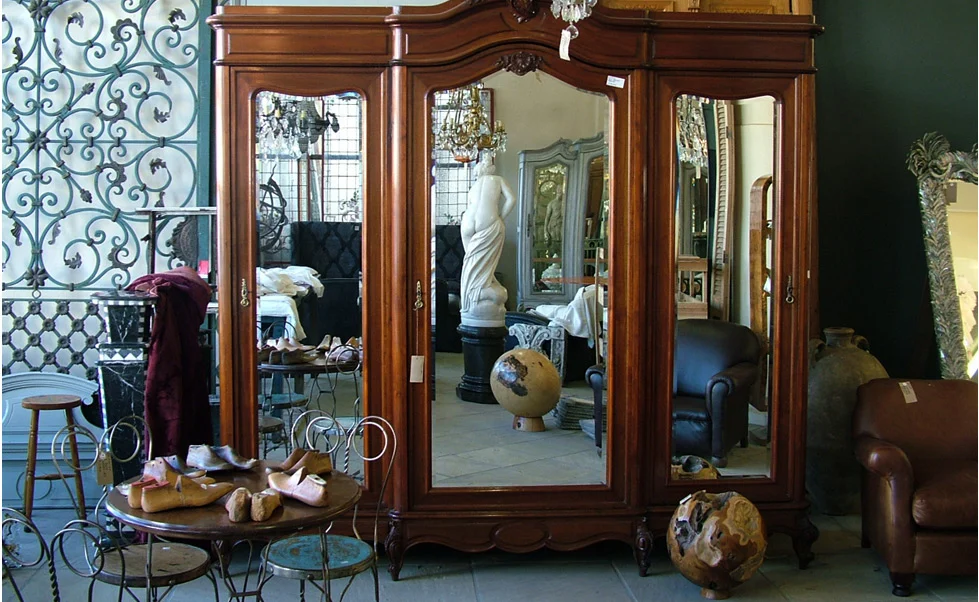Onsite Gallery | Antique Furniture and Imports