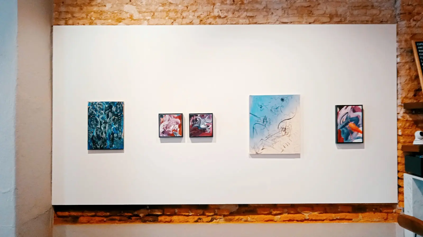 99 Loop Gallery, photo 6
