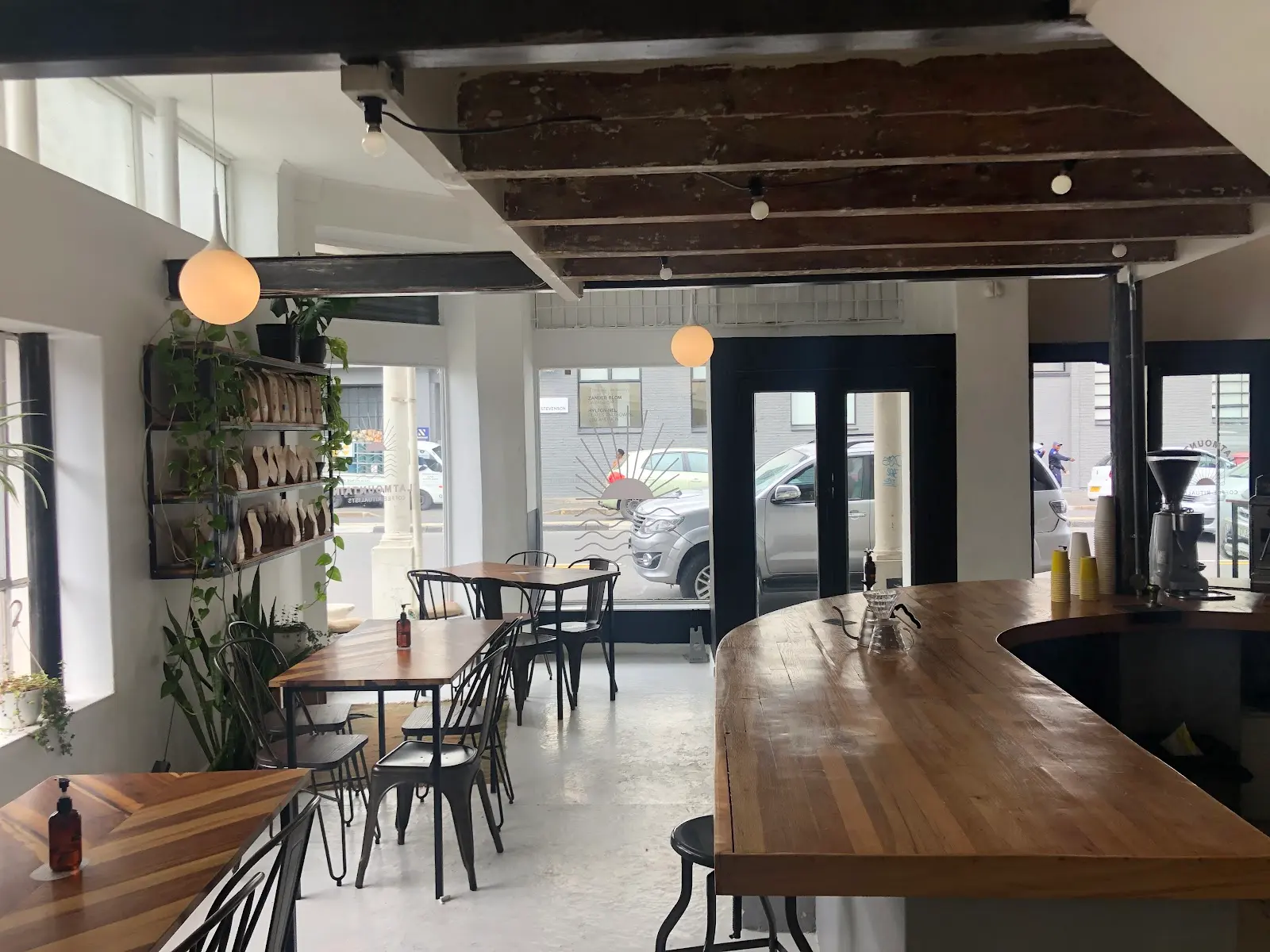 Flatmountain Coffee Roasters, photo 2