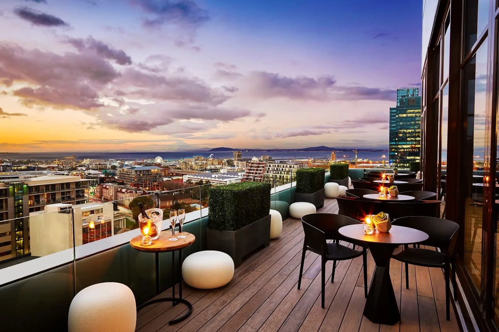 14Stories Rooftop Bar, photo 2