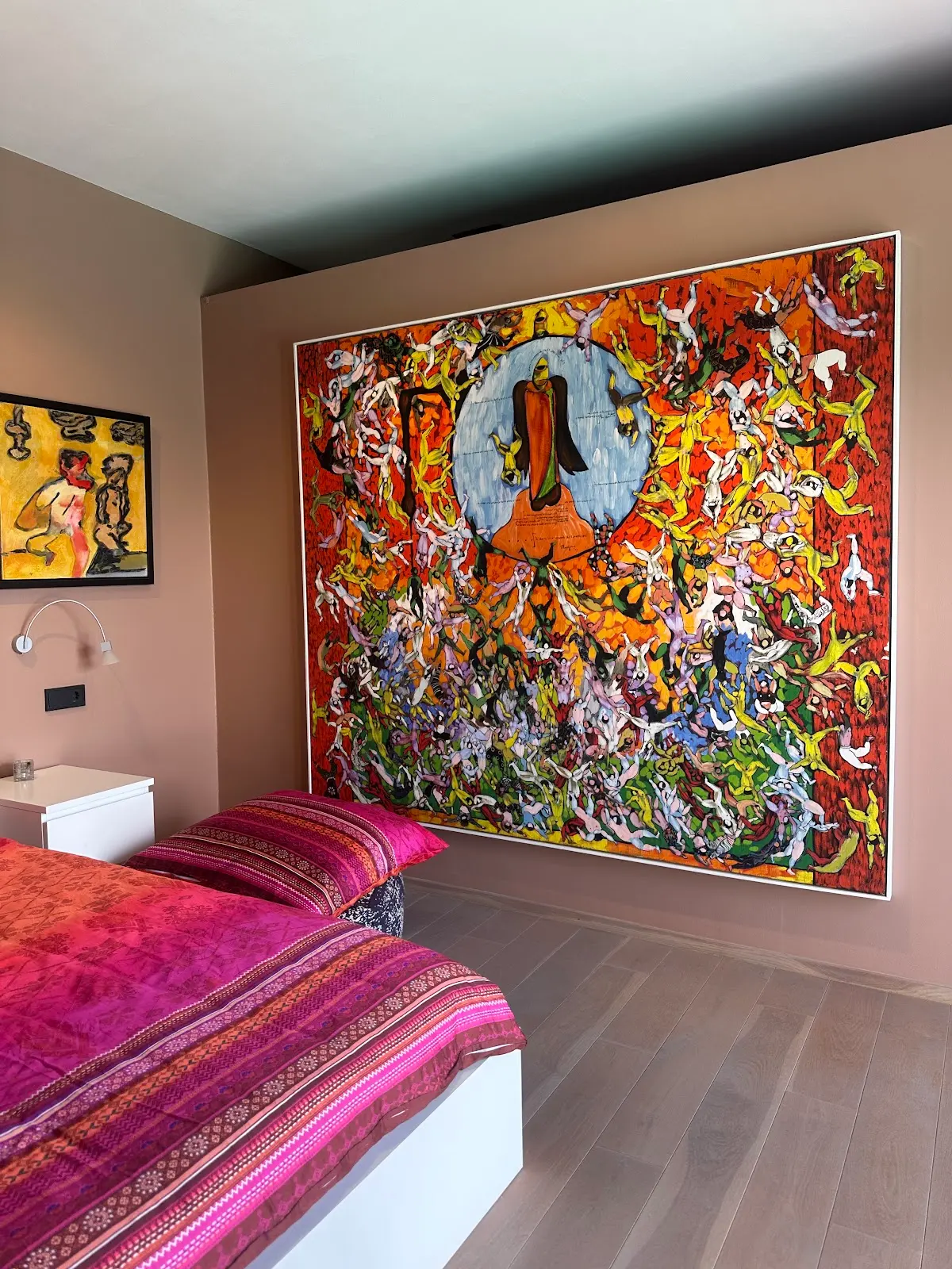 Red Room Gallery, photo 8