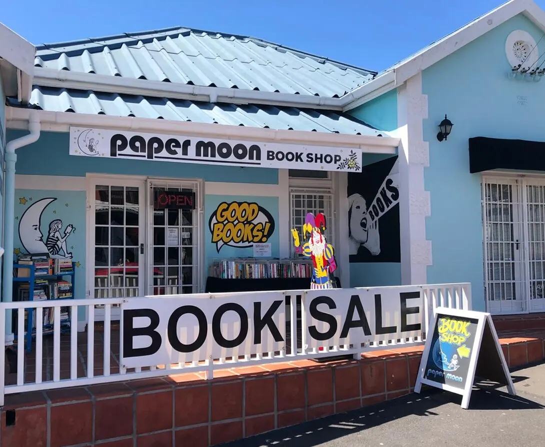 Paper Moon Book Shop, photo 3