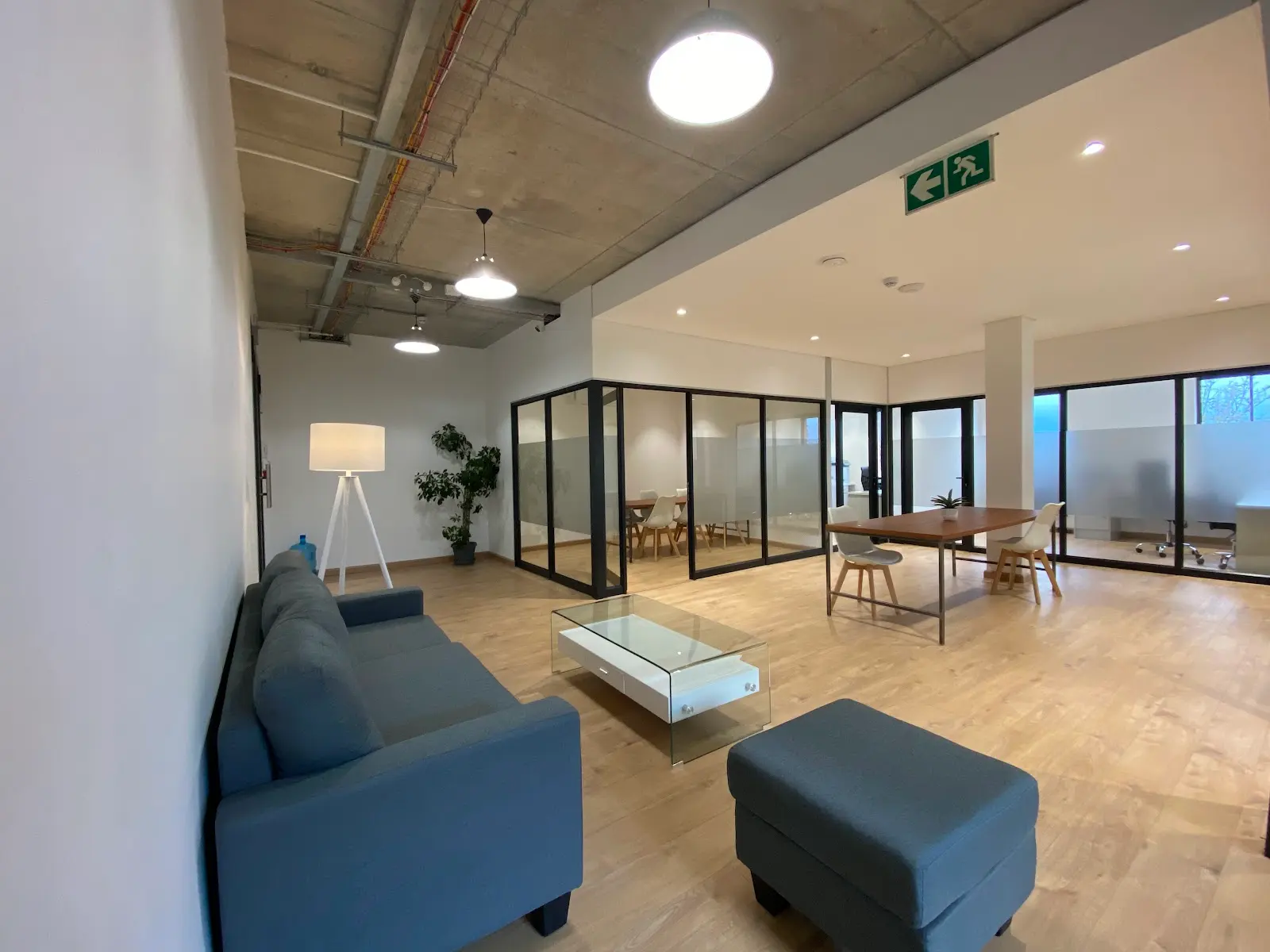 WorkWiser co-working office spaces & boardrooms, photo 4