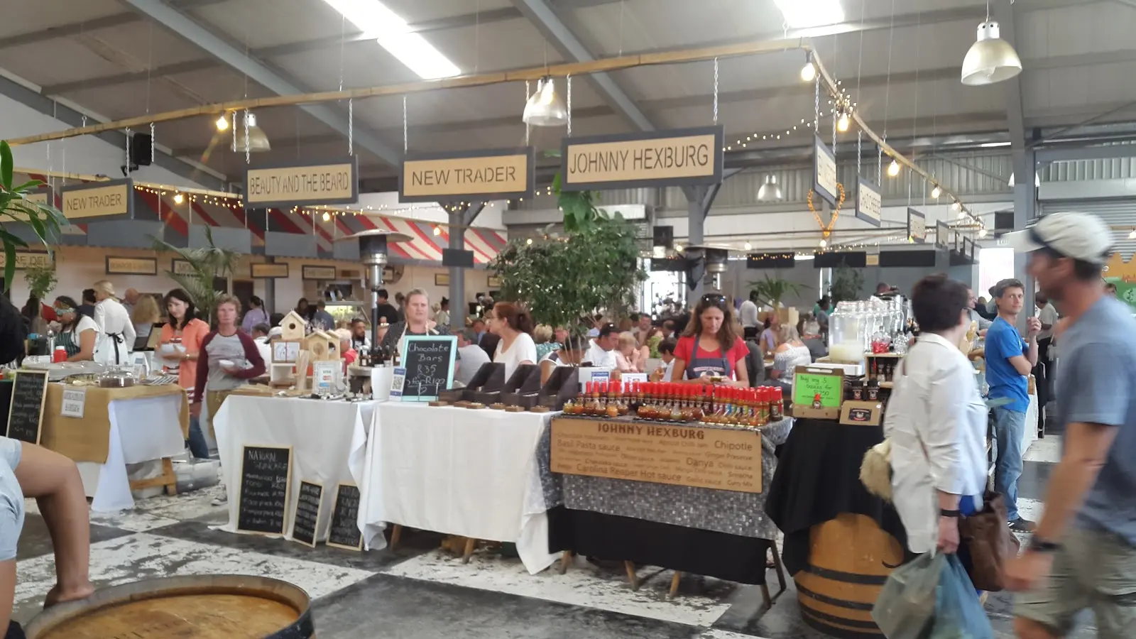 Earth Fair Food Market, photo 2