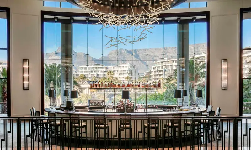 Vista Bar & Lounge